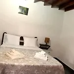 Casa Do Vermelho Povoacao (Sao Miguel)