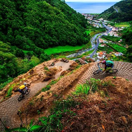 Casa Do Vermelho Feriehus *